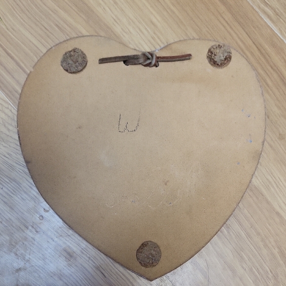 Heart-Shaped Blue and Cream Pottery signed - Picture 2 of 3